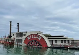 Ordenan retirar el barco histórico 'Willow' de Benalmádena tras un pleito de 13 millones