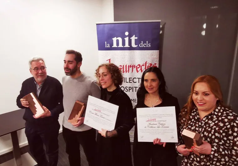 Joan Camós, Enric Flores y Academia Cultura, primeros galardonados en la Nit dels Insurrectes