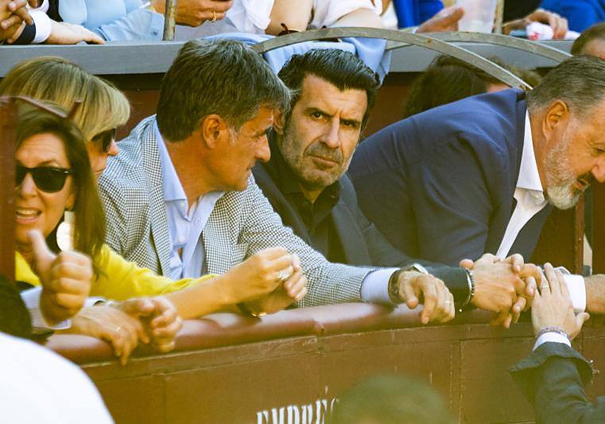 El exfutbolista Luís Figo, en una corrida  en la madrileña plaza de Las Ventas