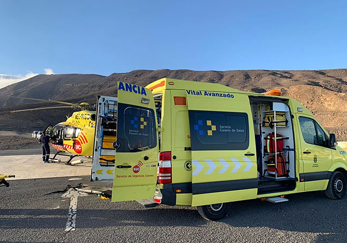 Efectivos de rescate que han intervenido en la recuperación del cadáver