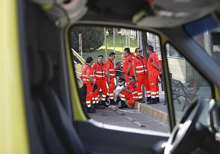 Anulada la sanción a un conductor de ambulancia que criticó la gestión de la pandemia en TikTok