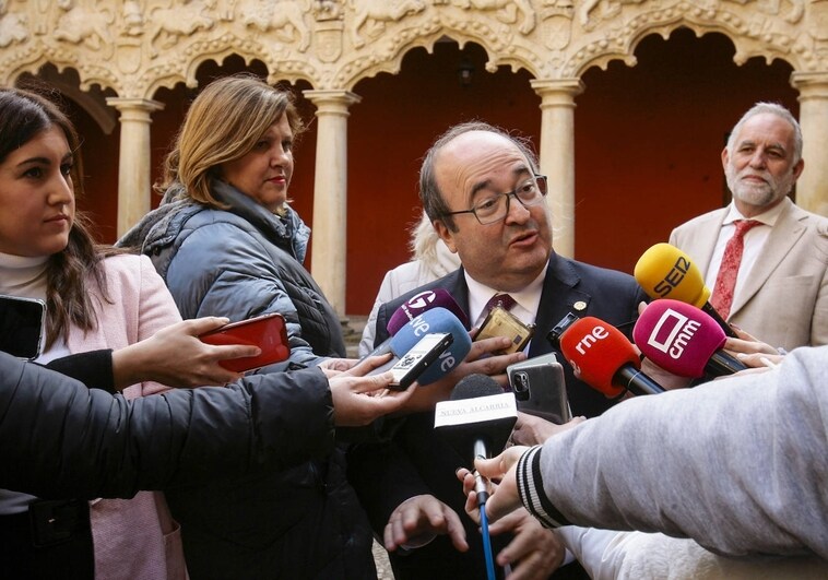 Iceta reitera el «compromiso» para llevar el Prado al palacio de Los Águila de Ávila sin dar fechas