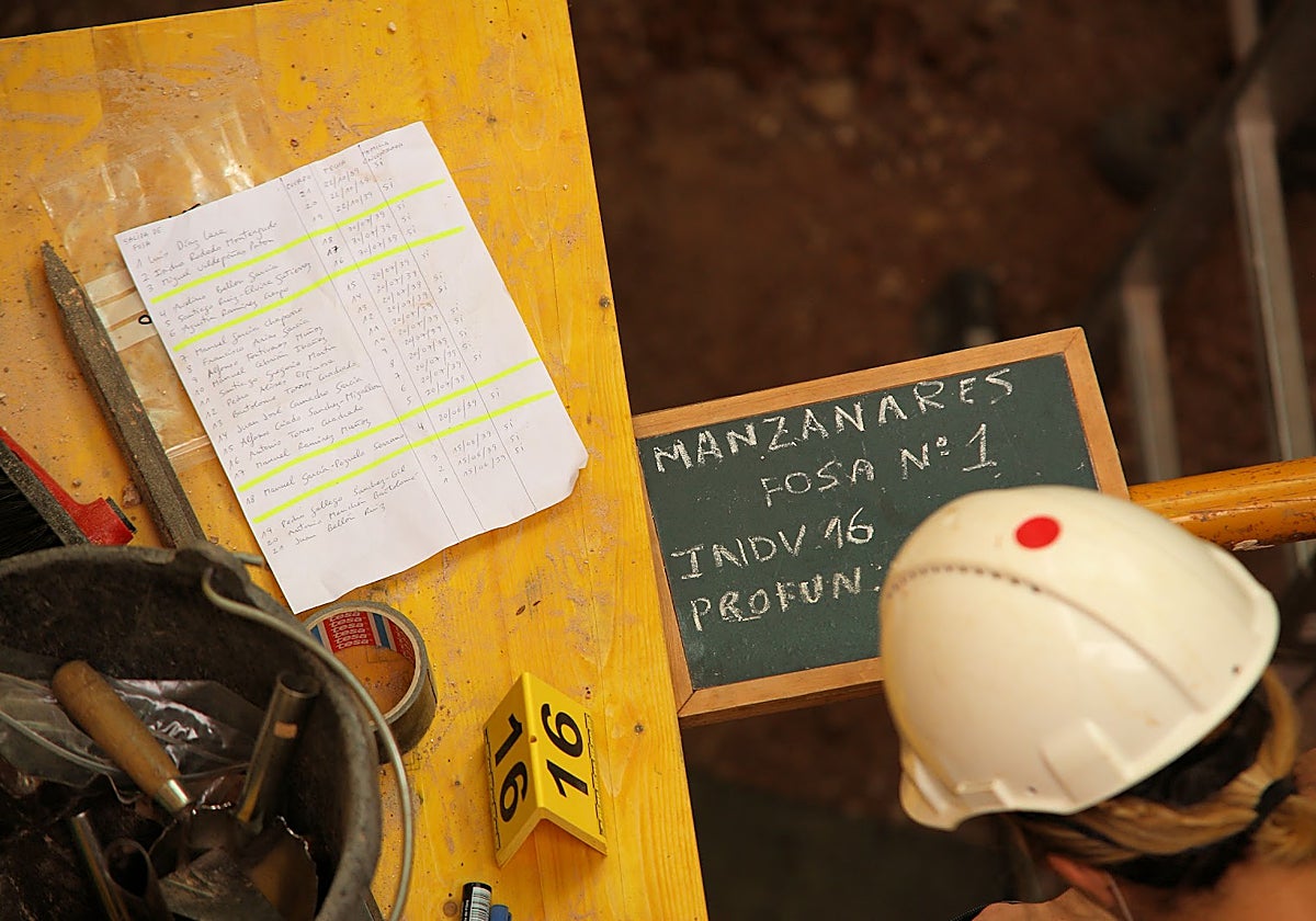 La ARMH entregará el sábado los cuerpos identificados de seis republicanos exhumados en Manzanares