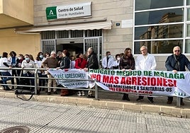 Una paciente que había agredido ya a tres sanitarios amenaza de muerte a otro médico en Málaga