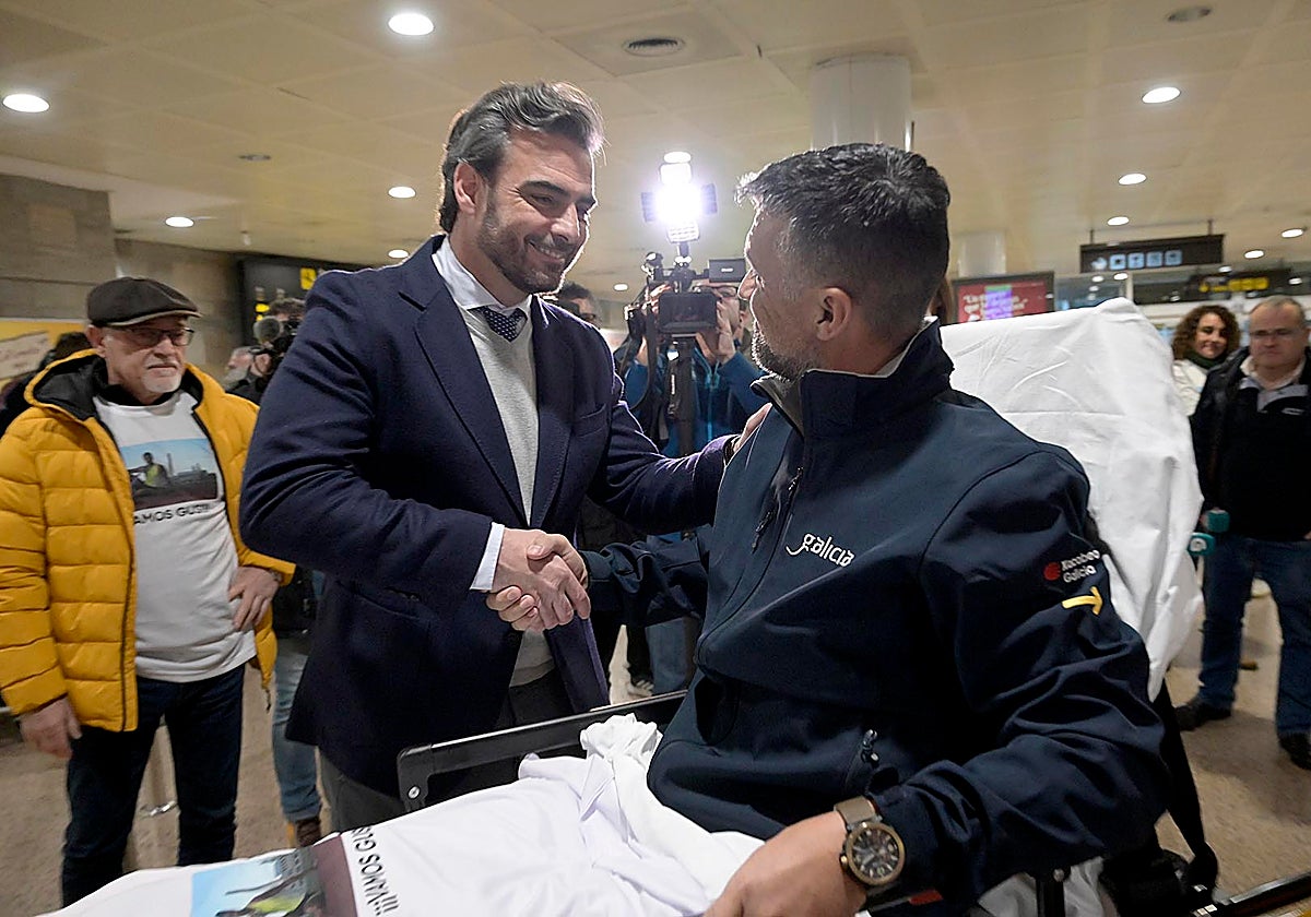 El atleta Gustavo Dacal, tras su retorno a Galicia para tratarse de dengue: «Fue duro. Estuve cerca de morir»