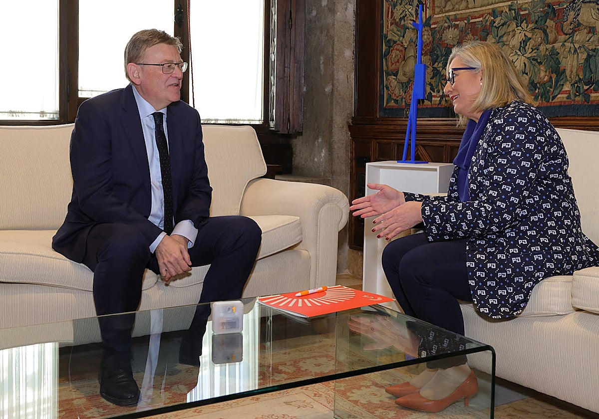 Imagen del encuentro entre el presidente de la Geneneralitat Valenciana, Ximo Puig, y la nueva síndica de Ciudadanos, Mamen Peris, celebrado el 2 de febrero