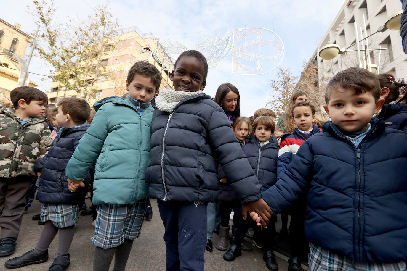 La marcha escolar por el Día del Niño con Cáncer en Córdoba, en imágenes