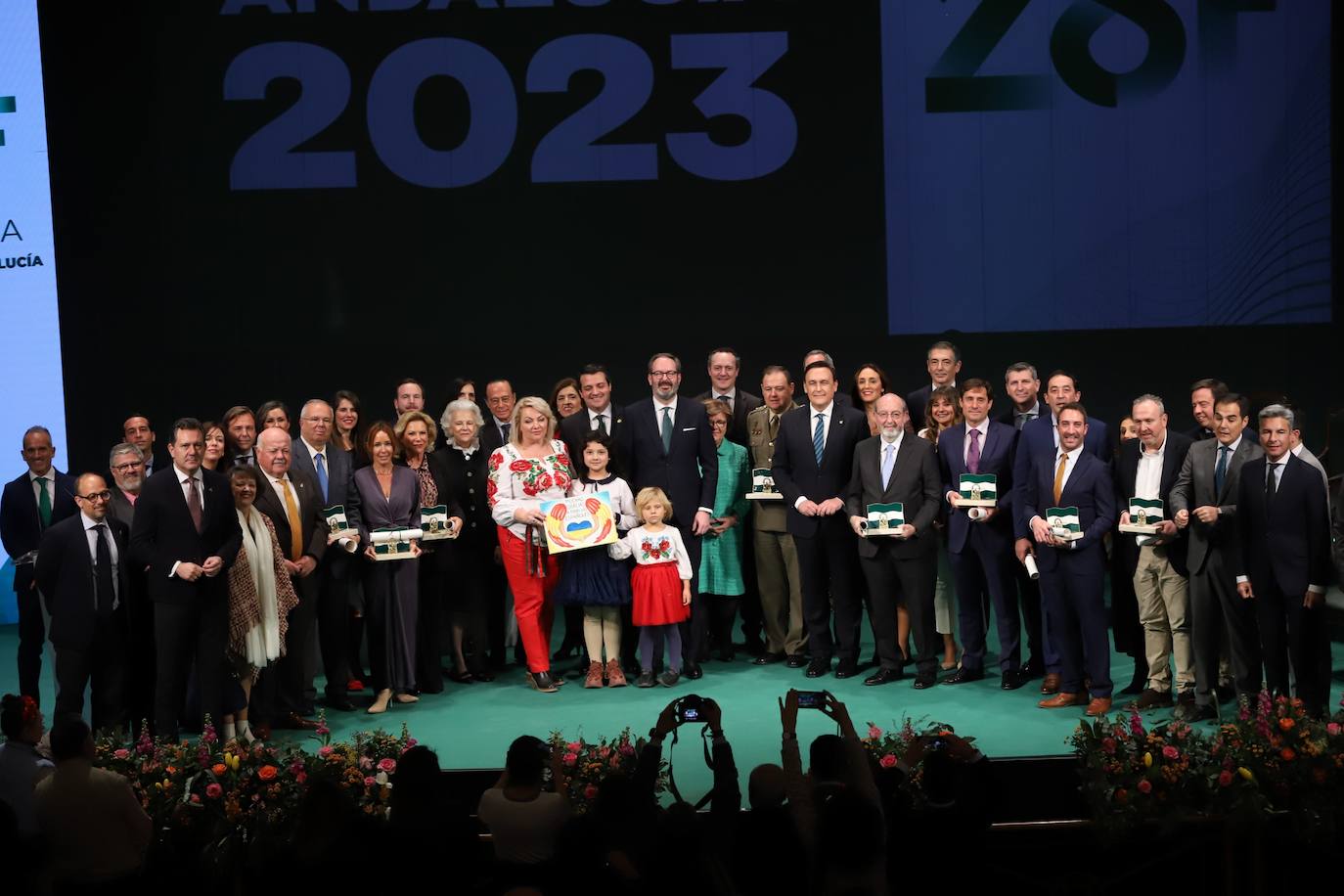 La entrega de las Banderas de Andalucía en Córdoba, en imágenes