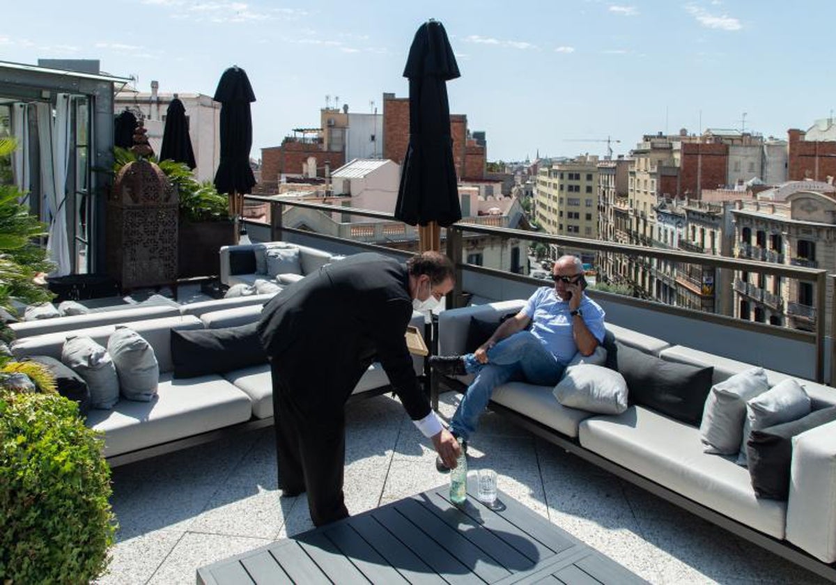 Terraza del Hotel Claris de Barcelona, del grupo Derby Hotels