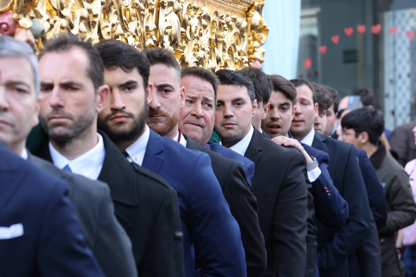 El elegante traslado del Señor del Buen Suceso a la Catedral de Córdoba, en imágenes