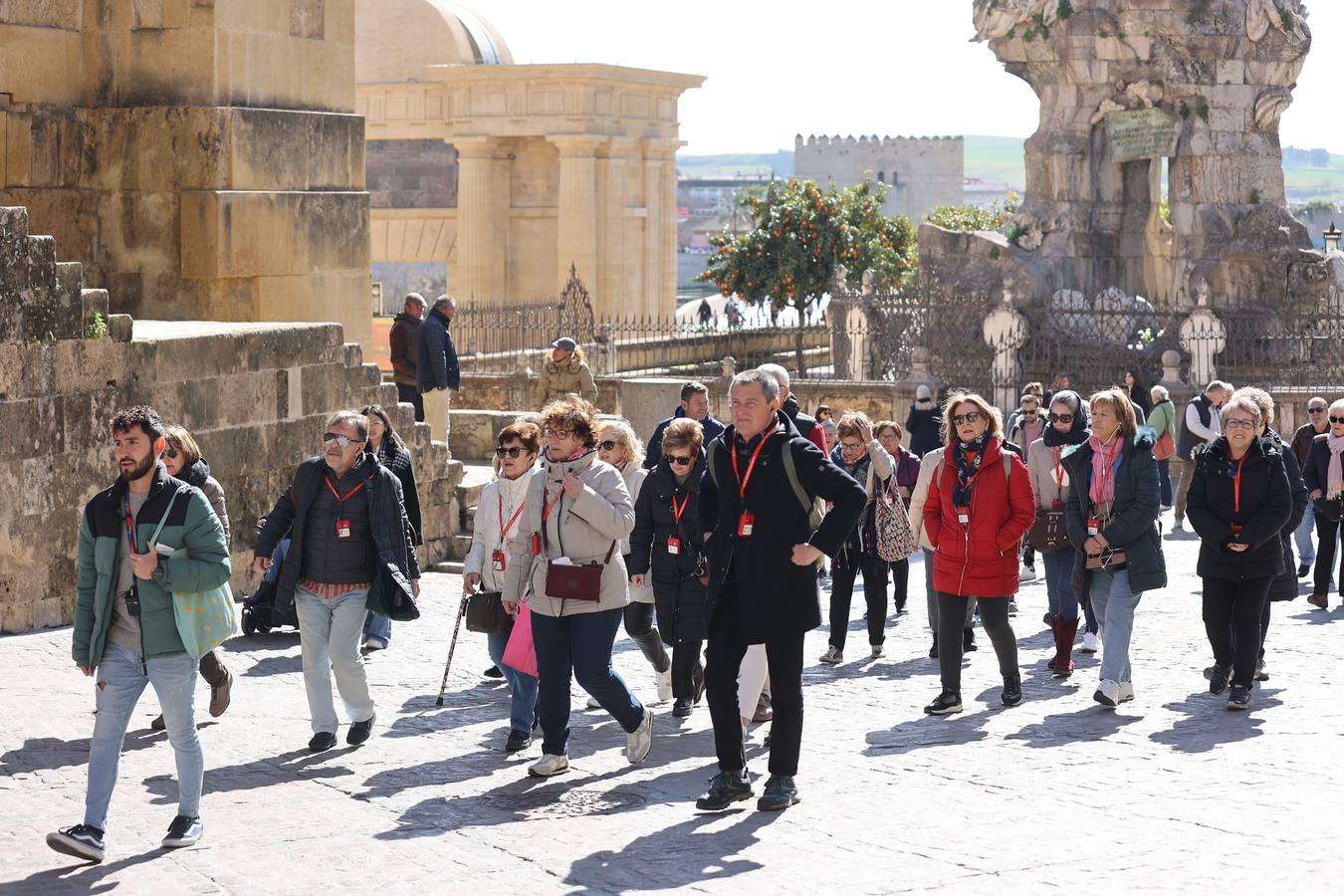 El animado ambiente turístico en Córdoba por el 28-F, en imágenes