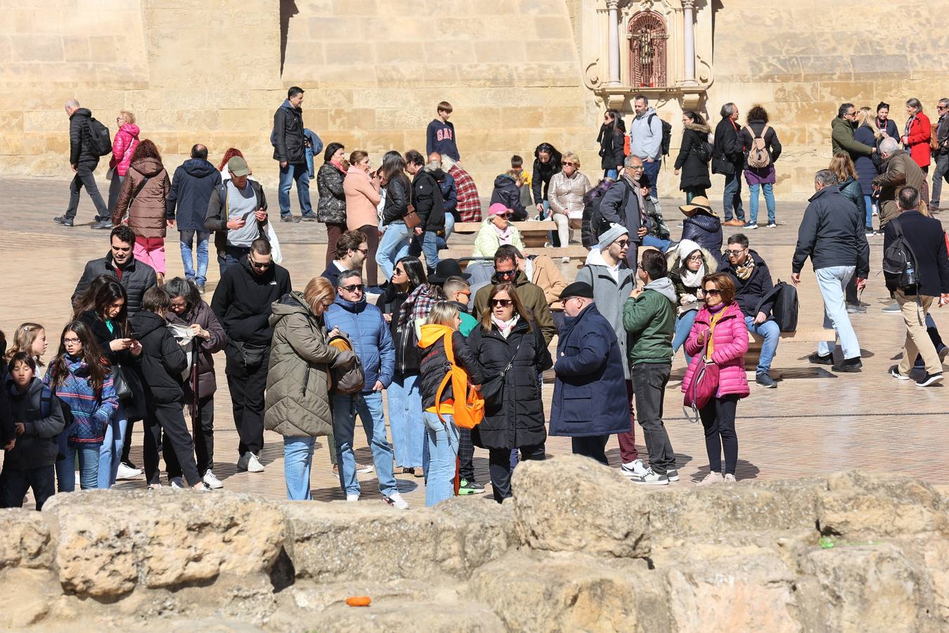 El animado ambiente turístico en Córdoba por el 28-F, en imágenes