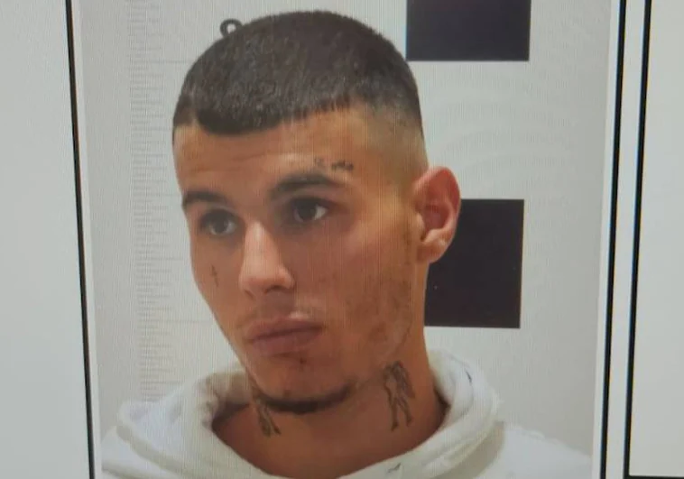 Mario, el peligroso preso de Aranjuez huido tras golpear a dos policías en el traslado al juzgado
