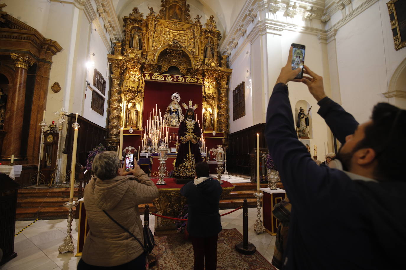 Las veneraciones del primer viernes de marzo en Córdoba, en imágenes