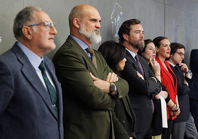 Vox redobla su ofensiva parlamentaria por el caso Mediador