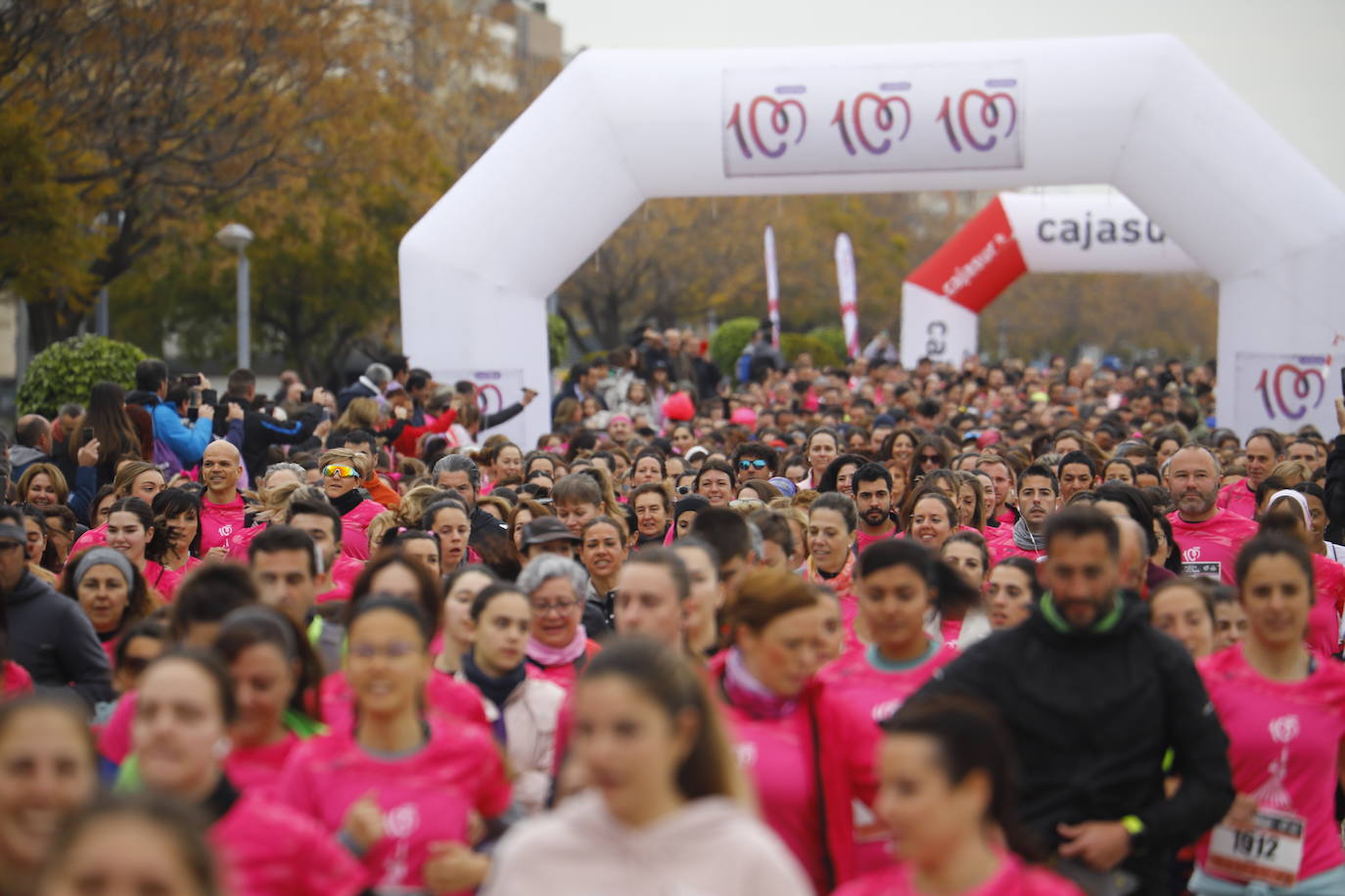 La populosa &#039;Pink Running&#039; en Córdoba, en imágenes
