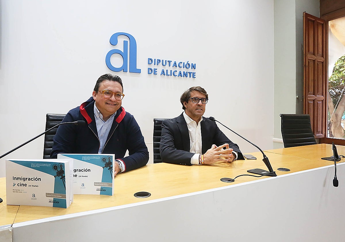 Presentación del cuarto volumen de la colección en la Diputación de Alicante.