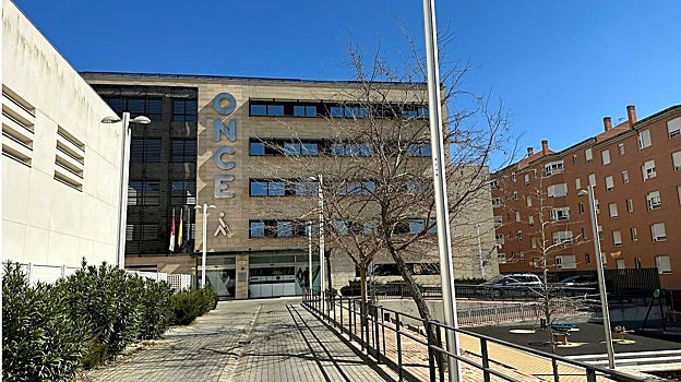 La accesibilidad para la discapacidad, asignatura pendiente en Castilla-La Mancha para la próxima legislatura