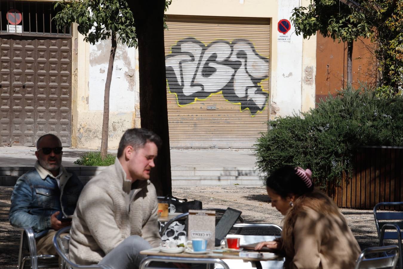 El deterioro de San Agustín y el riesgo de las casas okupas, en imágenes