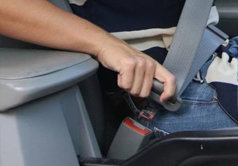 Nueva campaña para el uso del cinturón y las sillas infantiles en los coches: «Cada vez la gente está más concienciada»