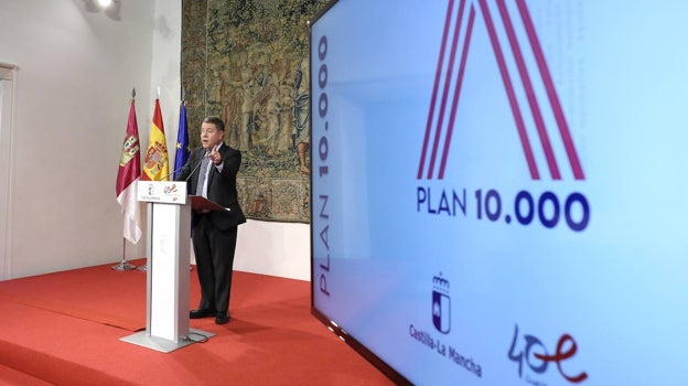 El presidente García-Page, durante el acto de presentación del 'Plan 10.000 Viviendas'