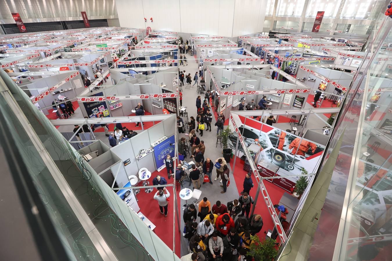 La Feria del Grupo Peña en Córdoba y el estreno del CEFCC, en imágenes