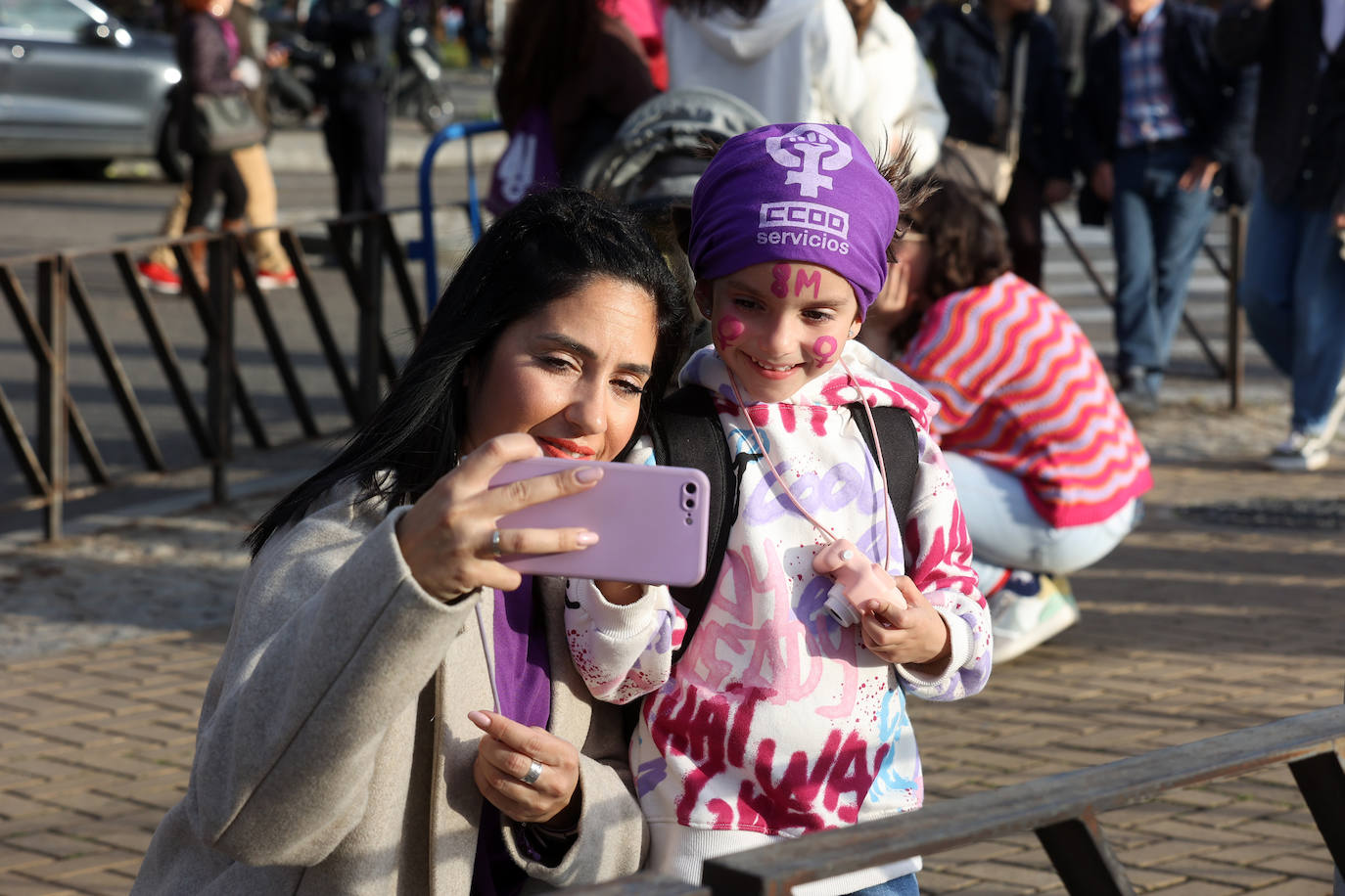 La reivindicativa manifestación del 8-M en Córdoba, en imágenes