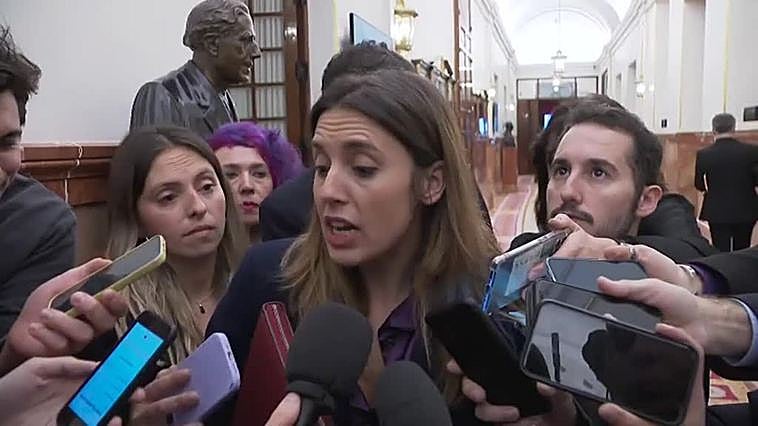 El PSOE trata de dejar atrás la división en el Gobierno en pleno 8-M