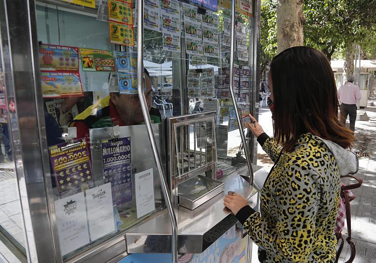 Imagen de archivo de un quiosco de la ONCE