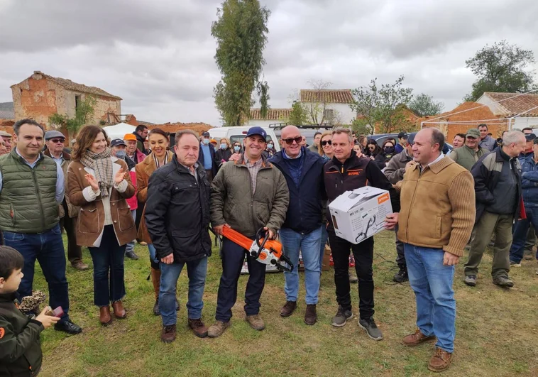 Mora celebra este domingo sus concursos de poda de olivo y de habilidad con el tractor