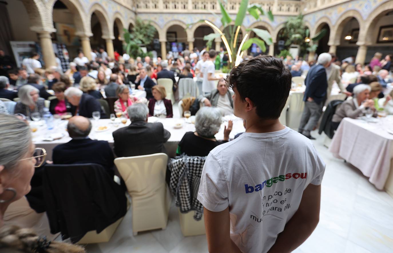 El almuerzo solidario de la Fundación Bangassou, en imágenes