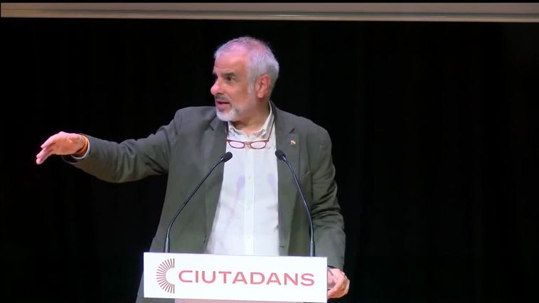 Carrizosa (Cs) afea al PSC su apoyo a las cuentas por querer "garantizarse un futuro tripartito"