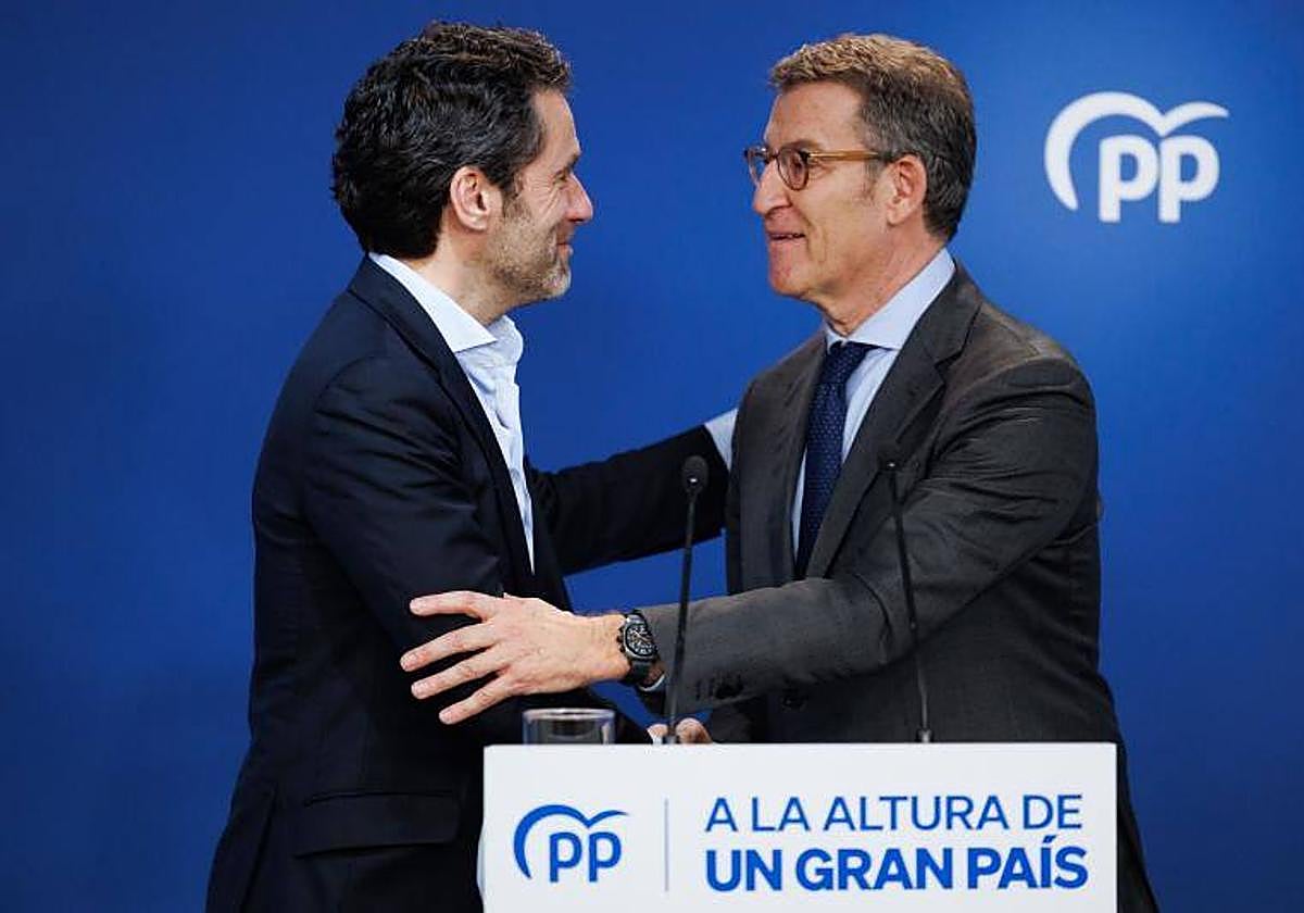 Borja Sémper junto a Alberto Núñez Feijoo