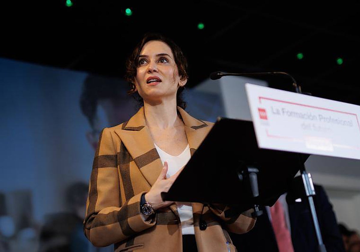 La presidenta Díaz Ayuso, durante el acto de balance de diez años de la FP dual y de presentación del Plan Brújula