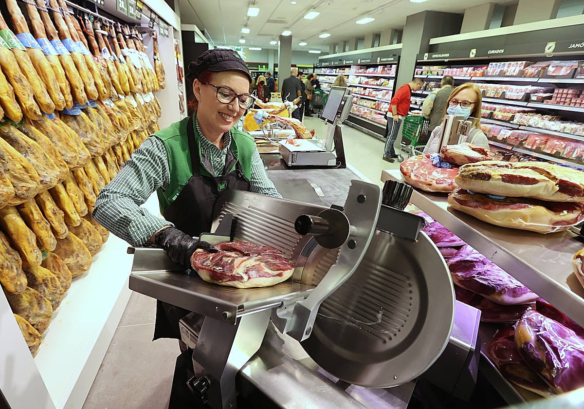 Imagen de un supermercado de Mercadona en Córdoba