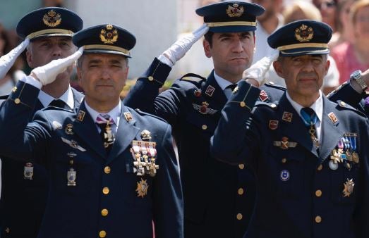 Teodoro es reservista del Ejército y siempre cumple con sus labores militares