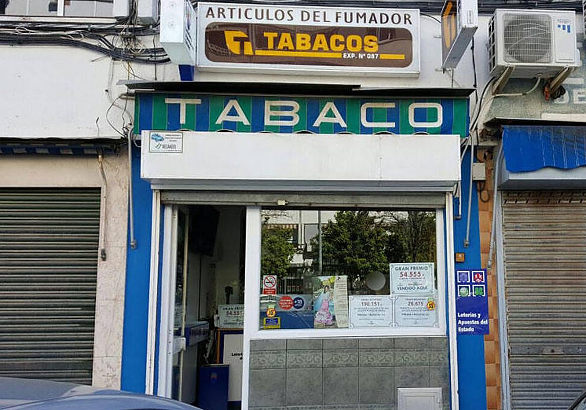 Imagen del estanco que ha vendido el primer premio