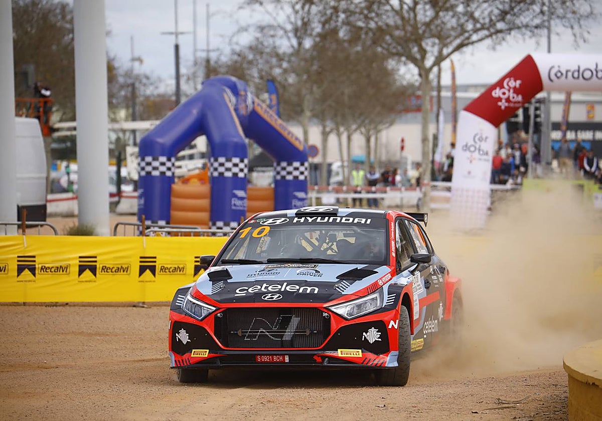 Jan Solans lidera la primera etapa del Rallye Sierra Morena 2023