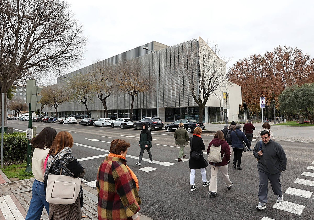 Fachada de la nueva Biblioteca Pública del Estado, que llevará el nombre de Grupo Cántico