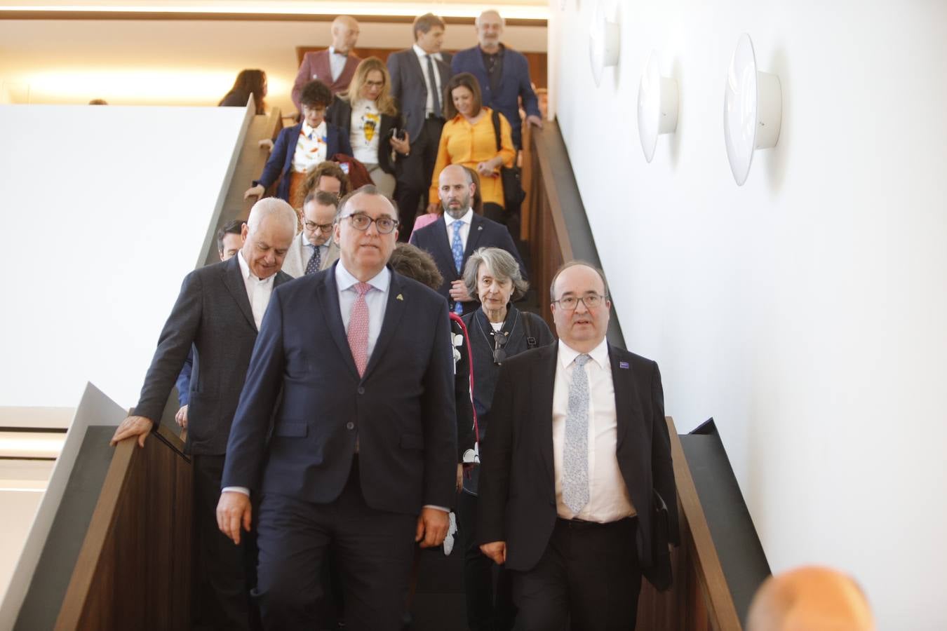 Fotos | El Gobierno entrega a la Junta de Andalucía la nueva Biblioteca de Córdoba