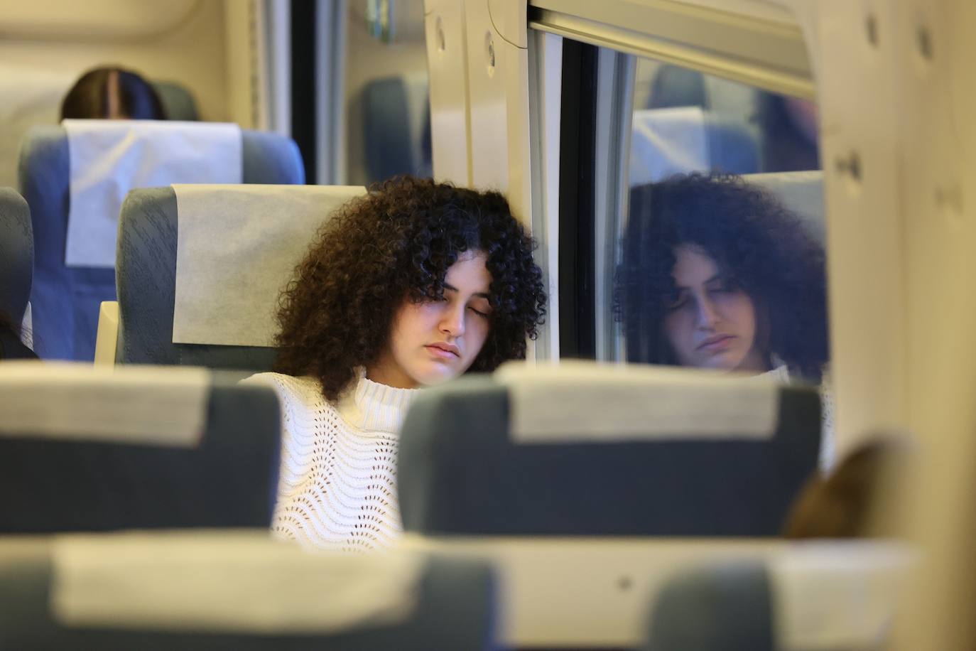 El viaje inaugural del tren de proximidad entre Palma y Villa del Río, en imágenes