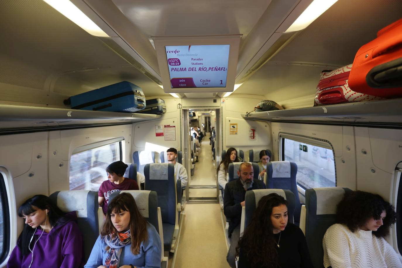 El viaje inaugural del tren de proximidad entre Palma y Villa del Río, en imágenes