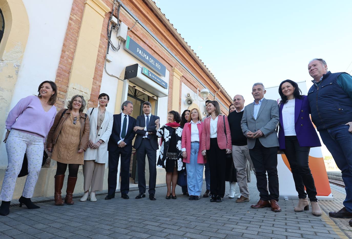 El viaje inaugural del tren de proximidad entre Palma y Villa del Río, en imágenes