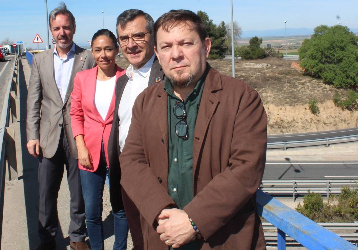 Devia con los alcaldes de Yuncler, Olías del Rey y Cabañas