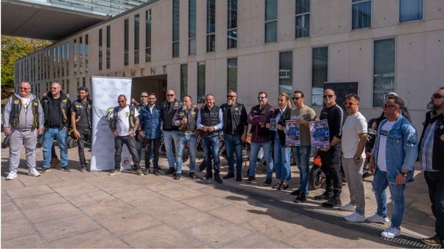 Presentación del triple evento junto al Ayuntamiento de Benidorm.