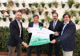 Encuesta ABC | Al 43,5% de los aficionados no les gusta la camiseta conmemorativa del Córdoba CF