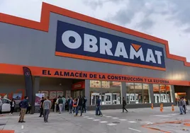 Obramat tiene abiertas más de 200 ofertas de empleo, muchas de ellas en Andalucía