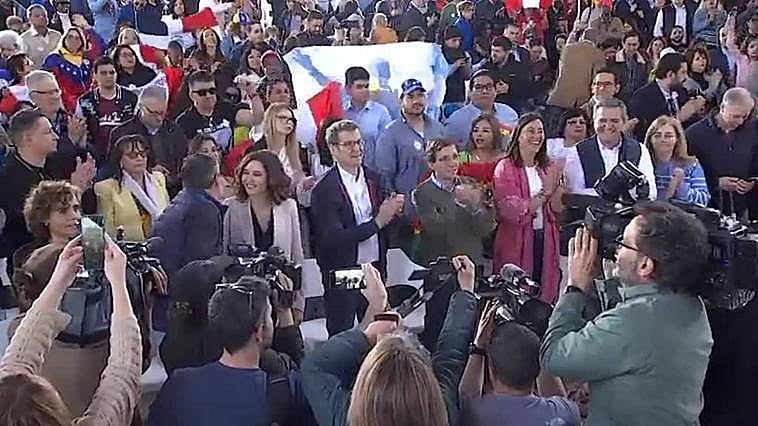 El acercamiento de los presos de ETA y la polémica en torno a la Cumbre Iberoamericana marcan el choque entre Gobierno y PP