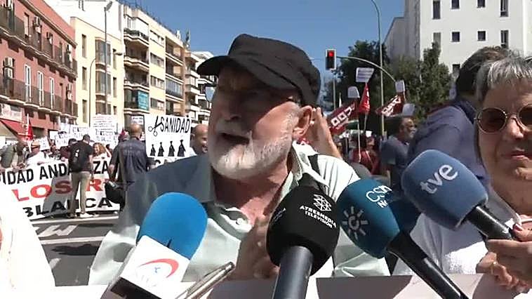 Miles de manifestantes en Andalucía y Canarias defienden la sanidad pública