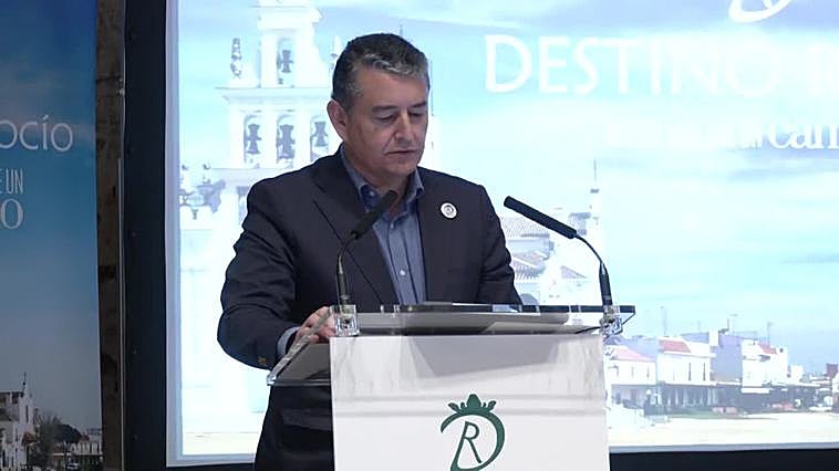Sanz presenta en Almonte (Huelva) un 'Destino Rocío' "innovador, transversal e integrador"